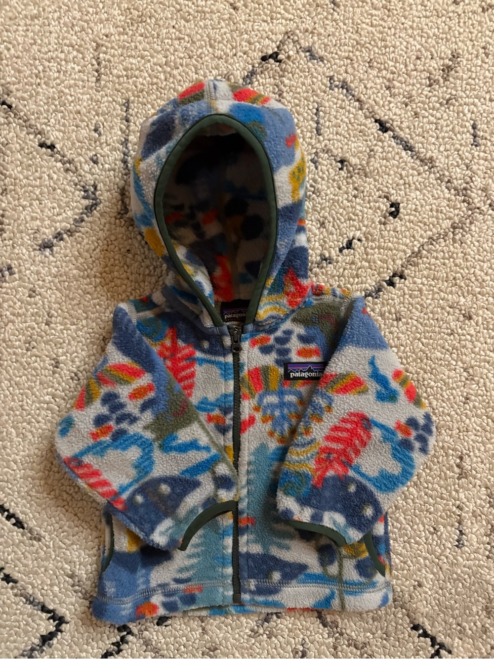 Patagonia kids bundle (6M) EUC - Picture 5 of 8